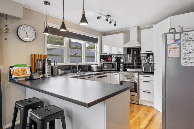 10 Argyle Street Hawera_9