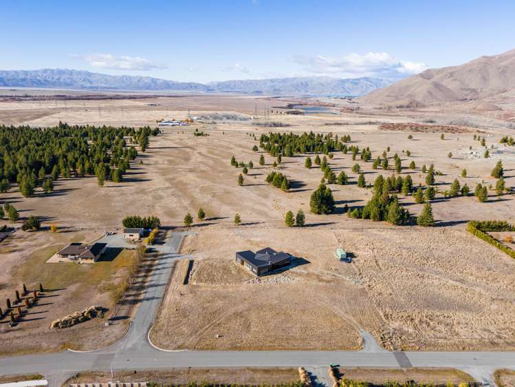 4 Neuman Road Twizel_7