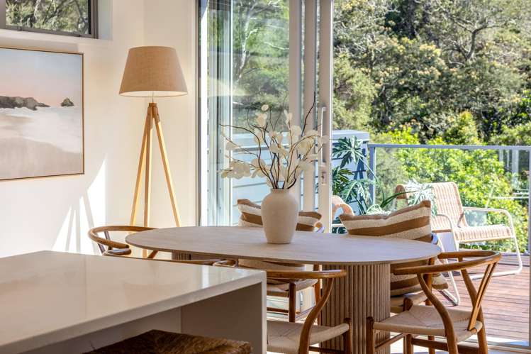 231 Ocean View Road Oneroa_5