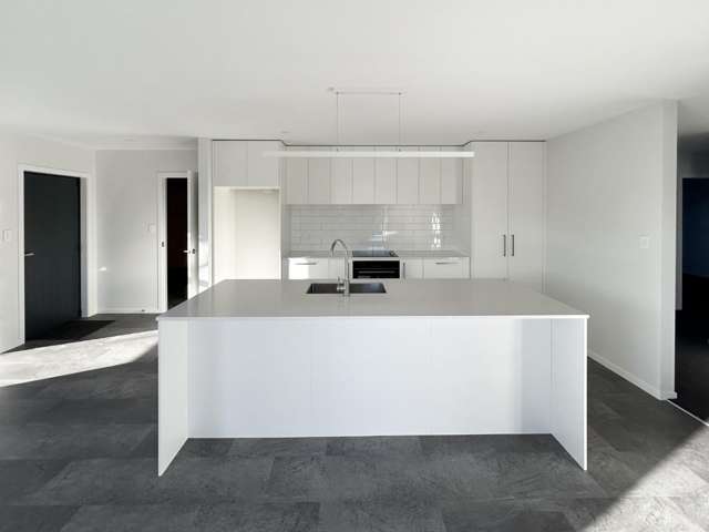 8 Newmia Lane 10754_3