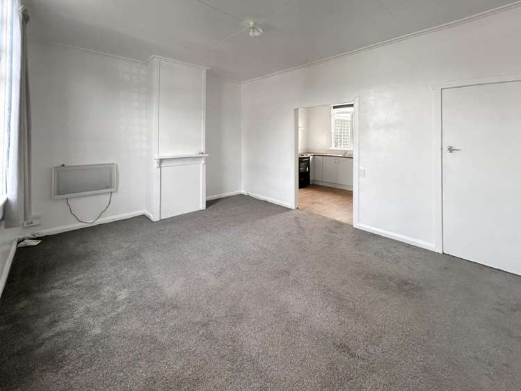 3/5 Gilmour Street 1208_2