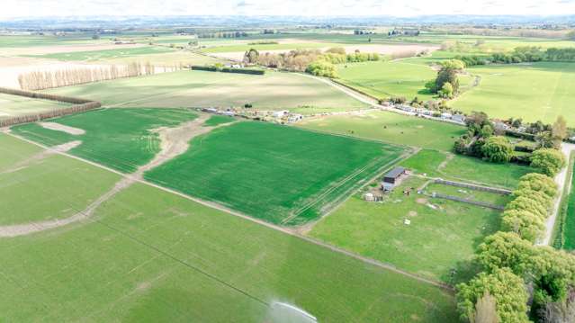 8 Barretts Road Seadown_2