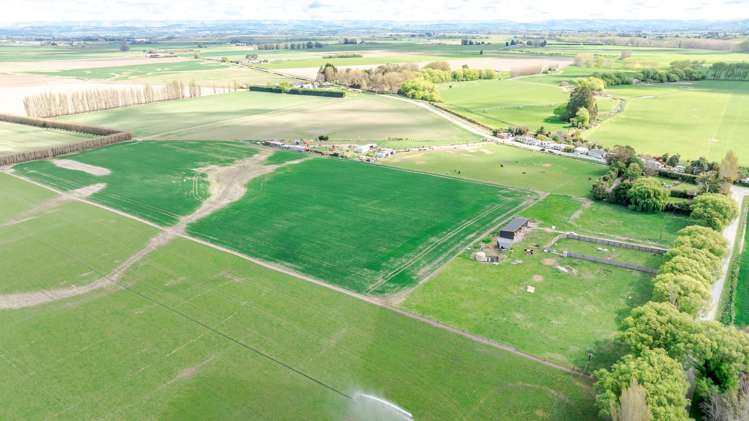 8 Barretts Road Seadown_2