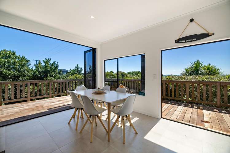 14 Violet Street Riverton_15