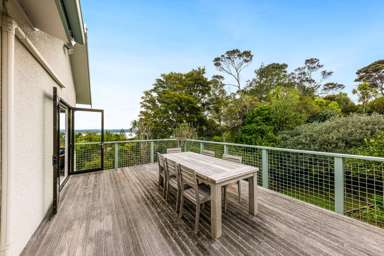 21A Island Bay Road_1