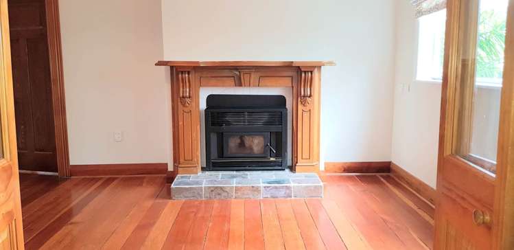 8 Colombo Road Waiuku_6