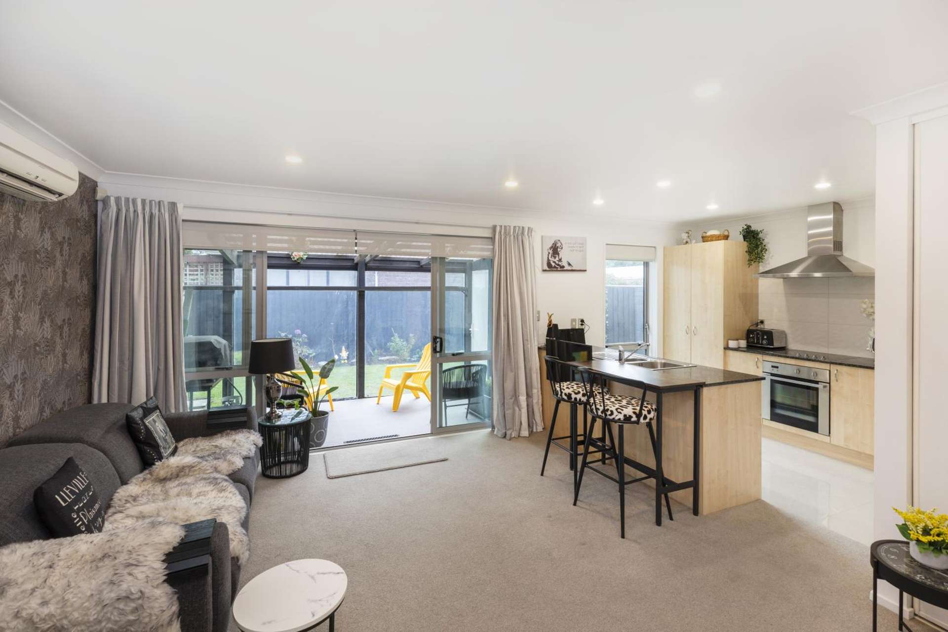 2/335 Main South Road Hornby_0