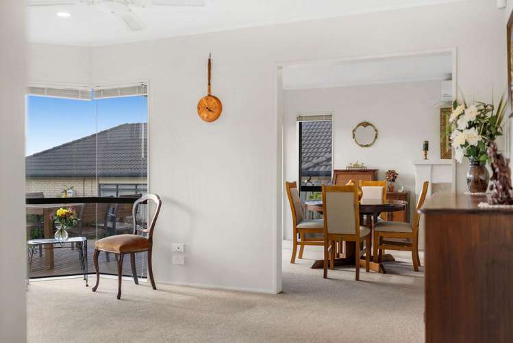 14 John Brooke Crescent East Tamaki Heights_11