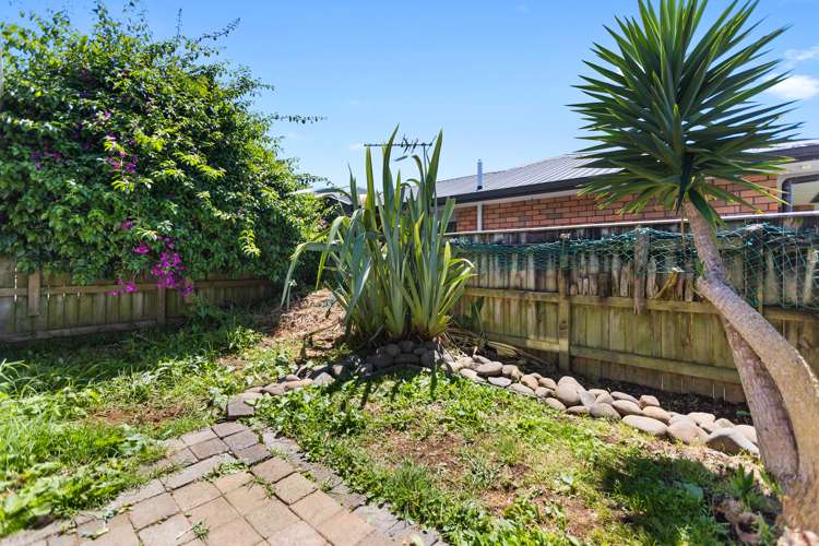 9 Karaka Street Merrilands_17