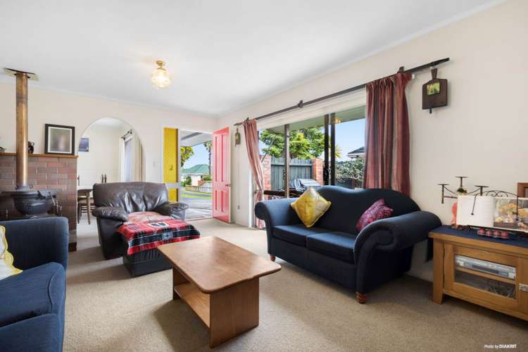 2/11 Cambourne Road Papatoetoe_2
