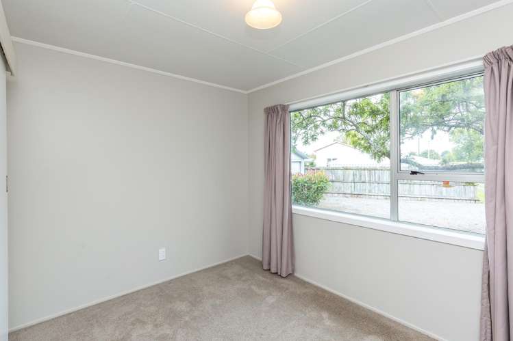 170 High Street South Carterton_13