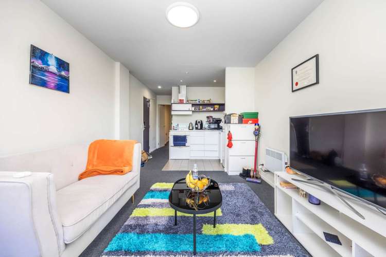 8E/4 St Paul Street_3