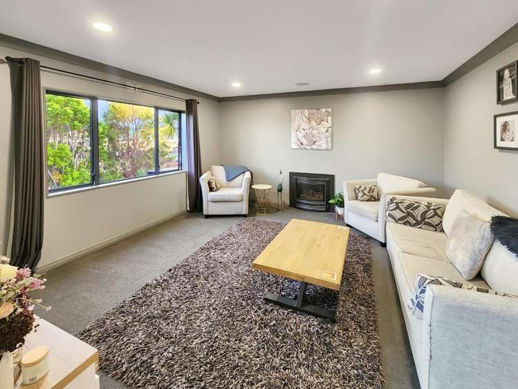 16 Birkinshaw Grove Riverstone Terraces_5