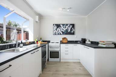 4/73 Vintage Drive_2