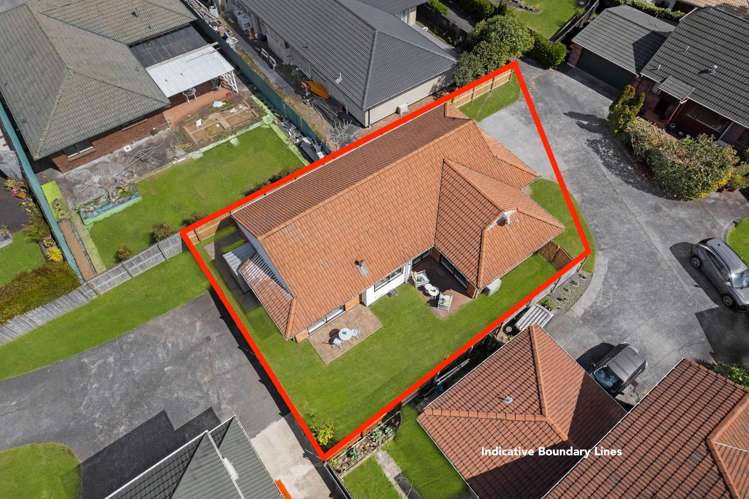 1/25 Headcorn Place Botany Downs_40