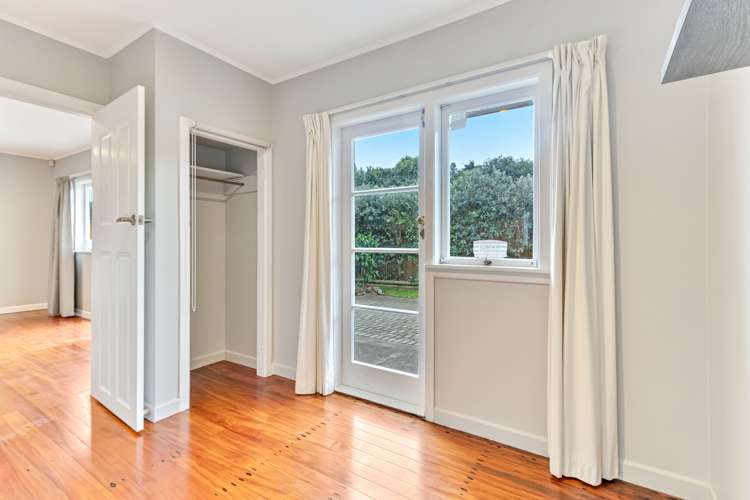 121 Abbotts Way Remuera_9