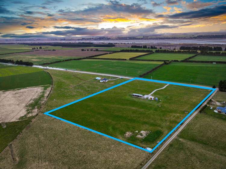 1260 Thongcaster Road_0