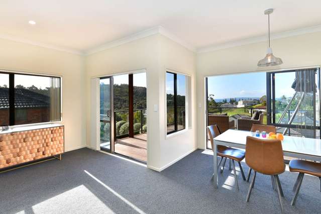 52 Roberta Crescent Orewa_3