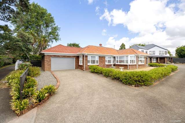 22 and 24 Bowling Avenue Epsom_1