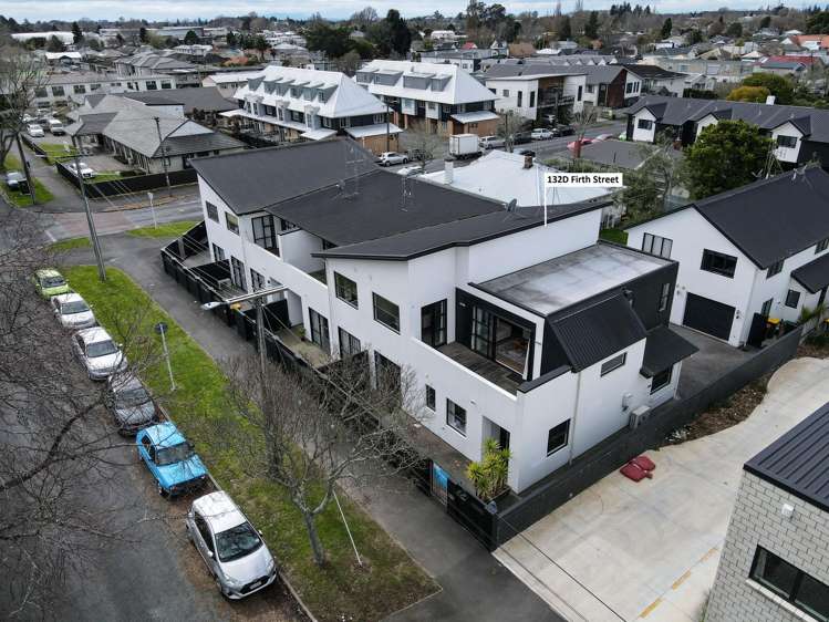 132d Firth Street Hamilton East_27