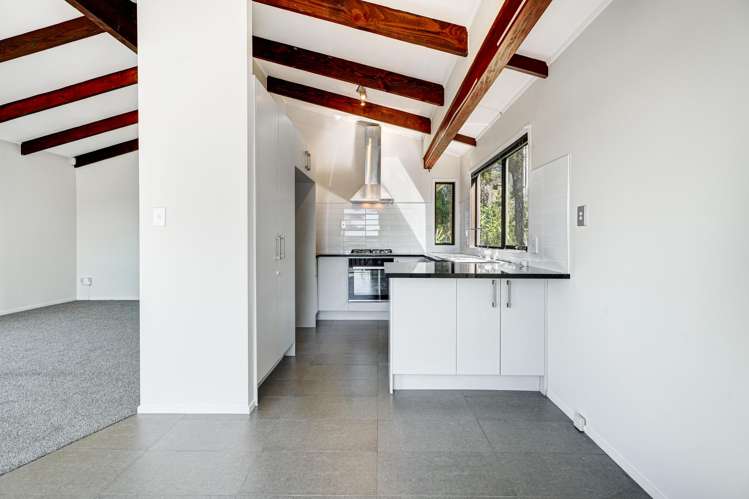 29 Noeleen Street Glenfield_20
