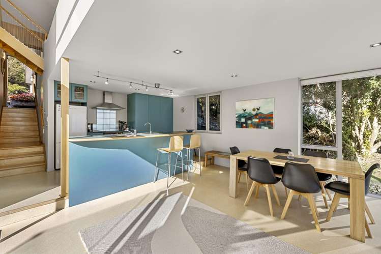 10 Earles Place Raglan_19