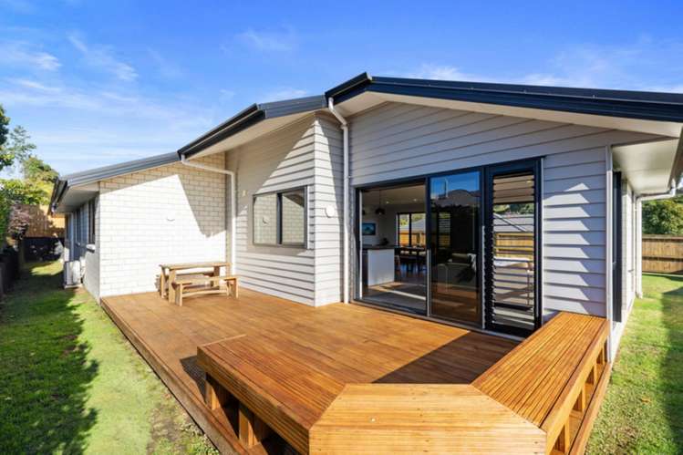 8F Cannell Farm Drive Te Puke_21