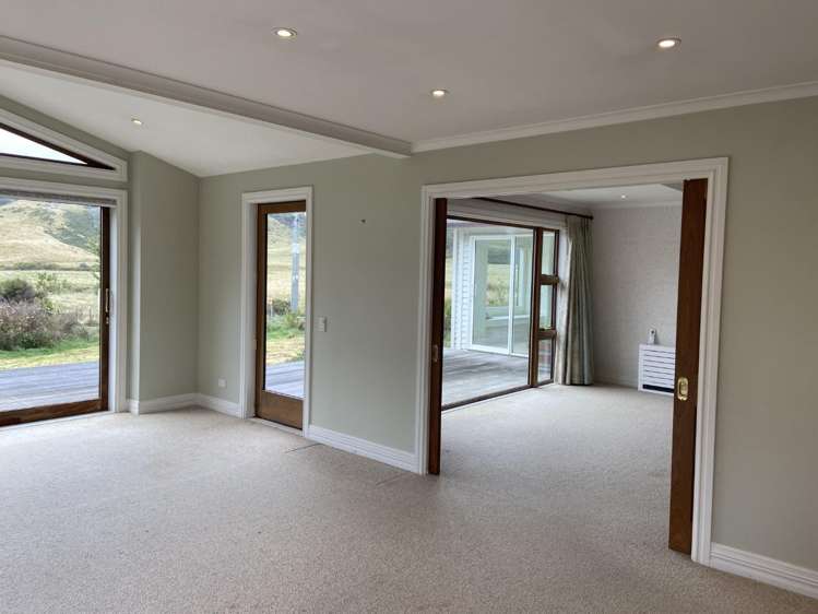 525 Muritai Road (House) 10600_4