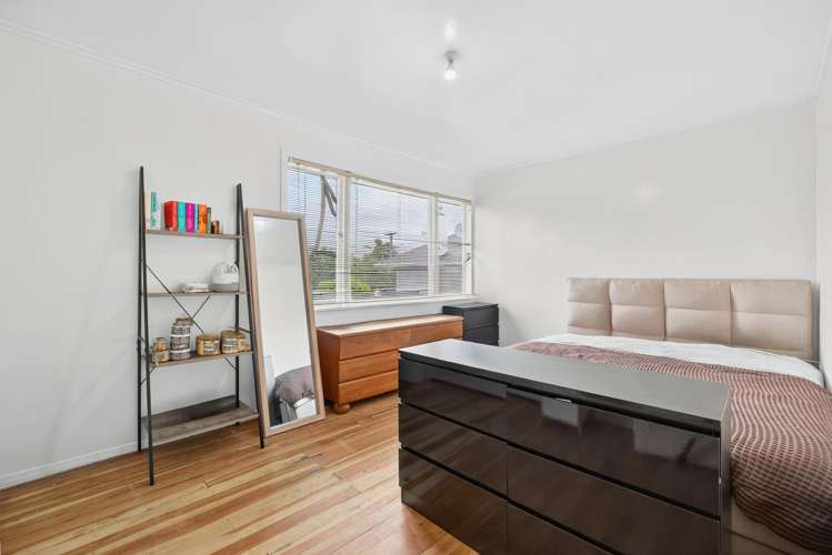 73 Commissariat Road Mount Wellington_10