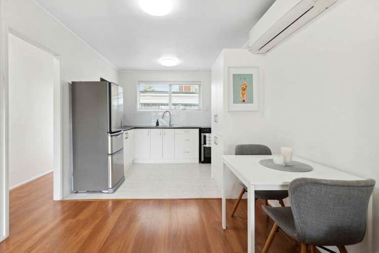 2/67 Edgewater Drive Pakuranga_7