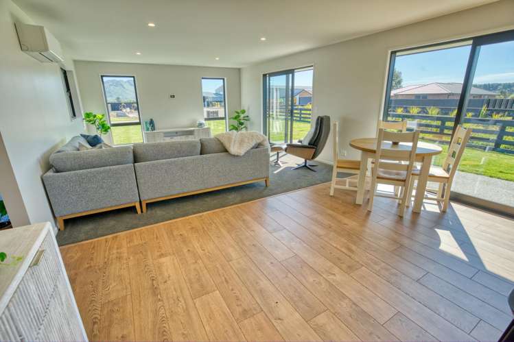 10 Hinau Crescent Kaiata_10