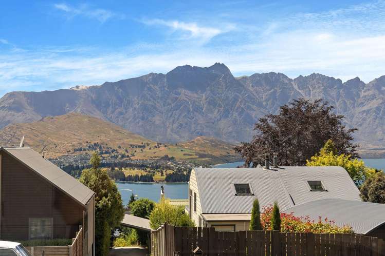 18a Avalon Crescent Fernhill/Sunshine Bay_15