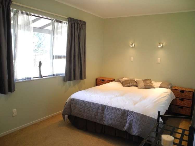 20 Park Avenue Takaka_8