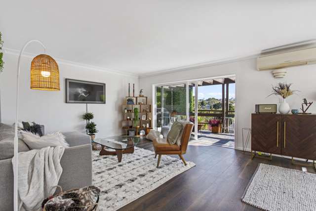 Sunny & Elevated | Unbeatable Location