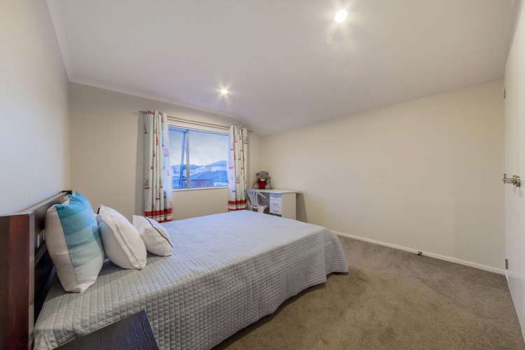 24 Ballindrait Drive Flat Bush_10