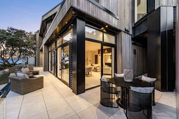 218A Lake Road Hauraki_37