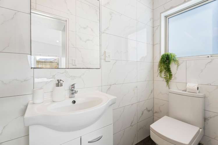 72 Waitangi Road Onehunga_11