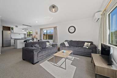 6A Holden Avenue_4