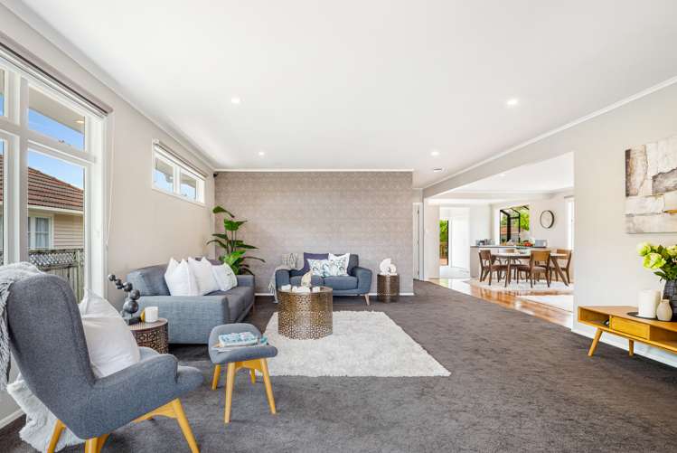 43 Vodanovich Road Te Atatu South_6