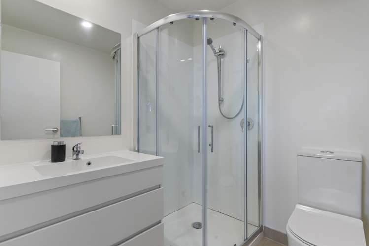 23 Canna Street Totara Park_10