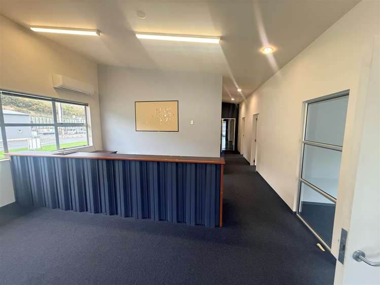 35 Takapu Road Grenada North_1