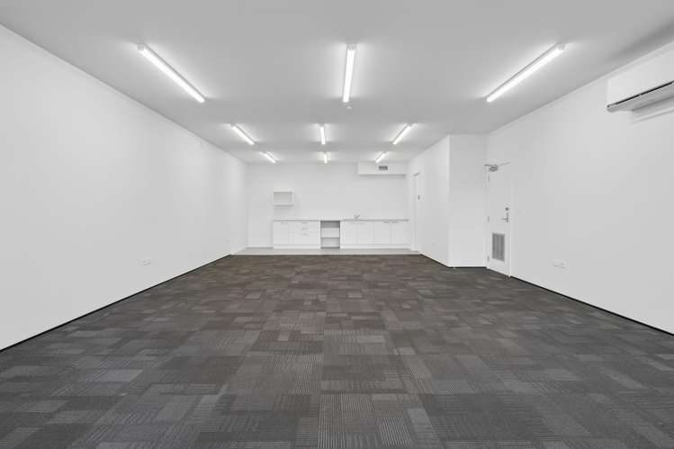 1/6 Market Place Papamoa_9