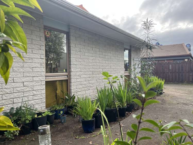 63A Ranolf Street Victoria_18