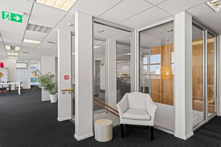 15B Leslie Hills Drive City Centre_29
