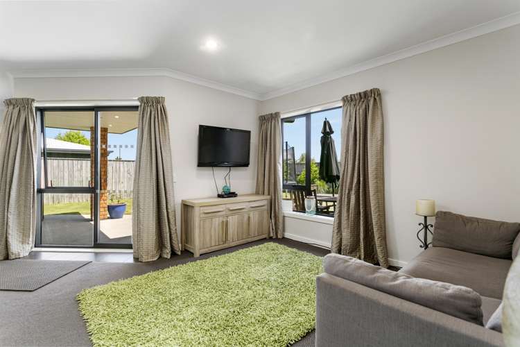 8 Brompton Close Richmond Heights_5
