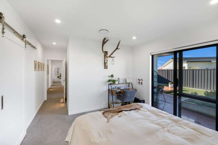 8 Whariki Crescent Flaxmere_13