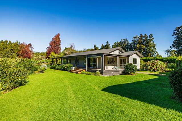 Space, Sun & Stunning Grounds