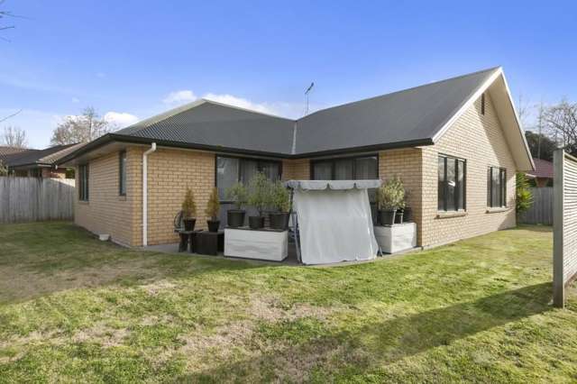 2 Grace Avenue Leamington_2