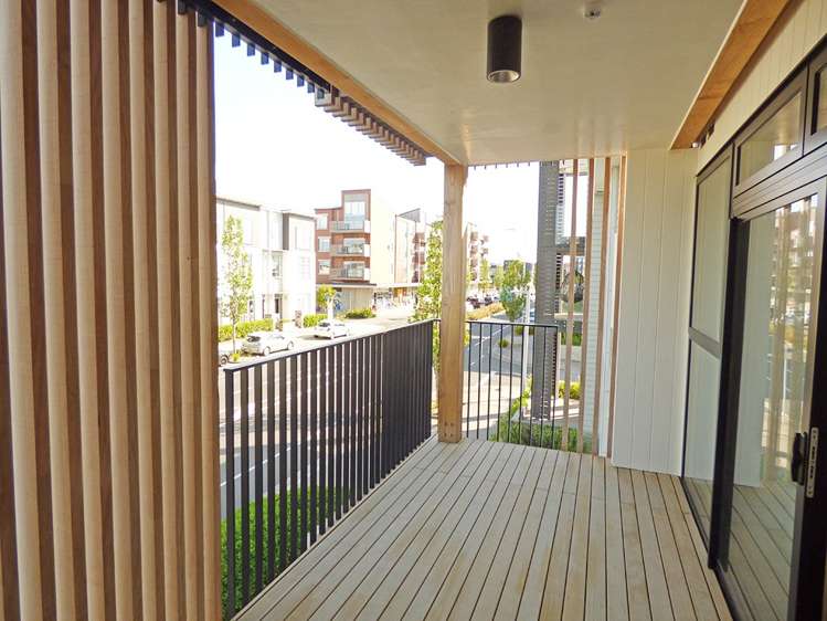 8/169 Hobsonville Point Road Hobsonville_8