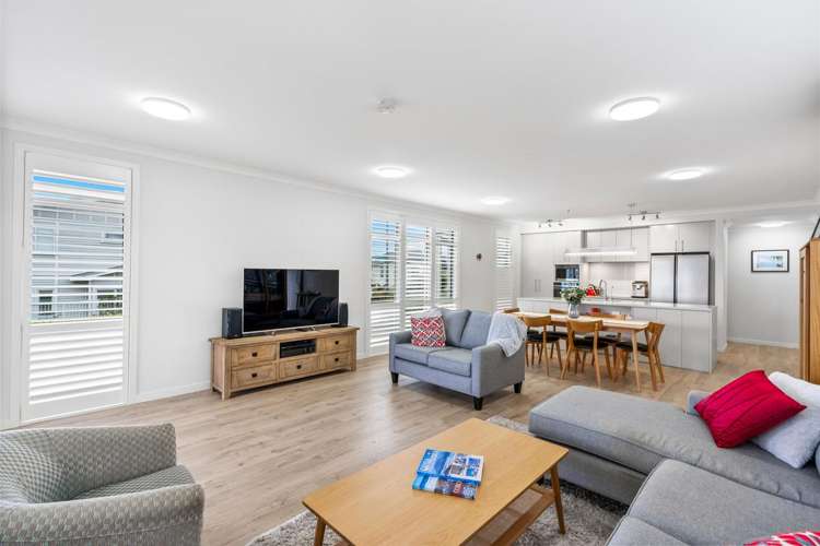 1 Ocean View Terrace Orewa_16